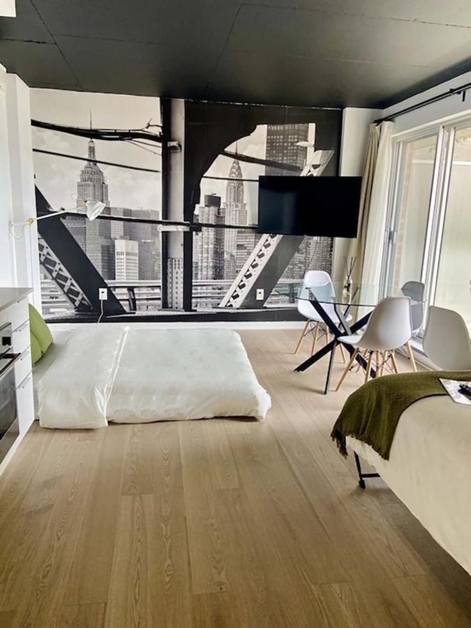 Appartement Condo Avec Terrasse Privee Dans Le Quartier Des Spectacles Montréal Exteriör bild